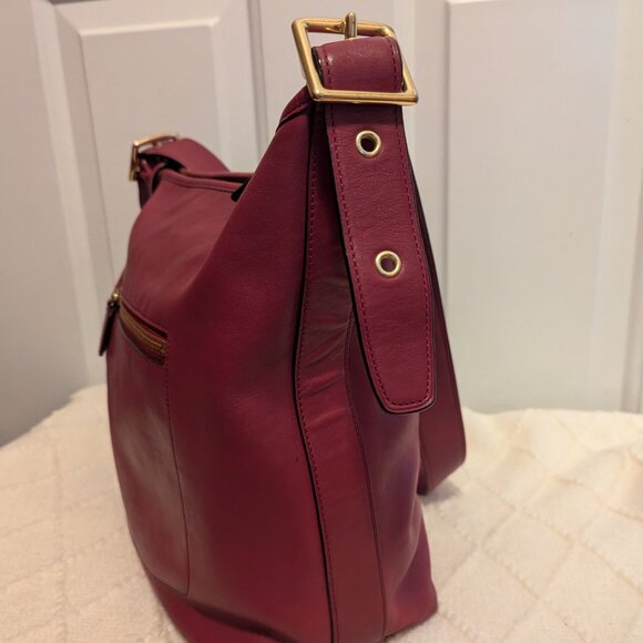Coach legacy duffel burgundy Red Leather Shoulder strap converts to crossbody - Picture 4 of 15